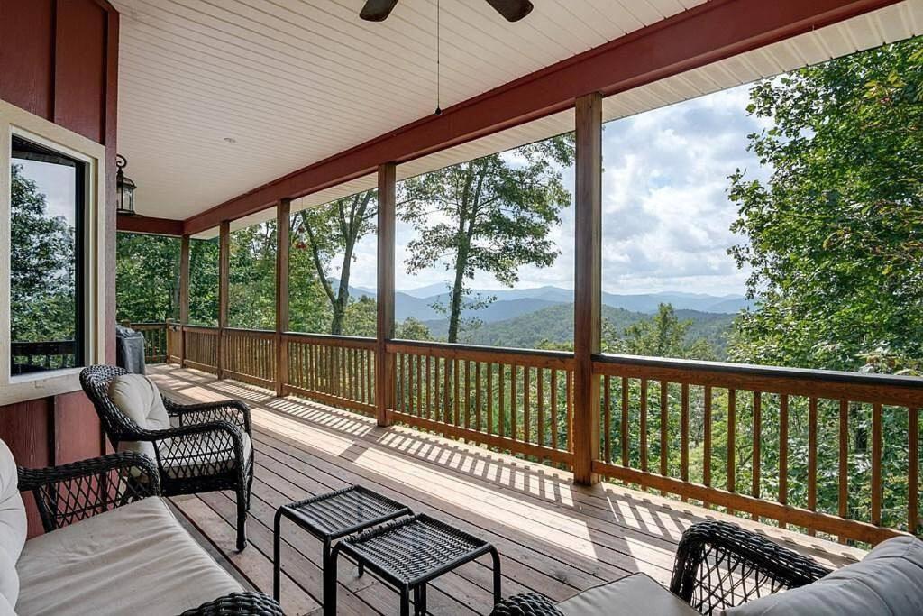 Red Rooster Family Cabin W/Hot Tub+Fire Pit+View Franklin Exterior photo