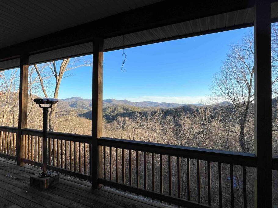 Red Rooster Family Cabin W/Hot Tub+Fire Pit+View Franklin Exterior photo