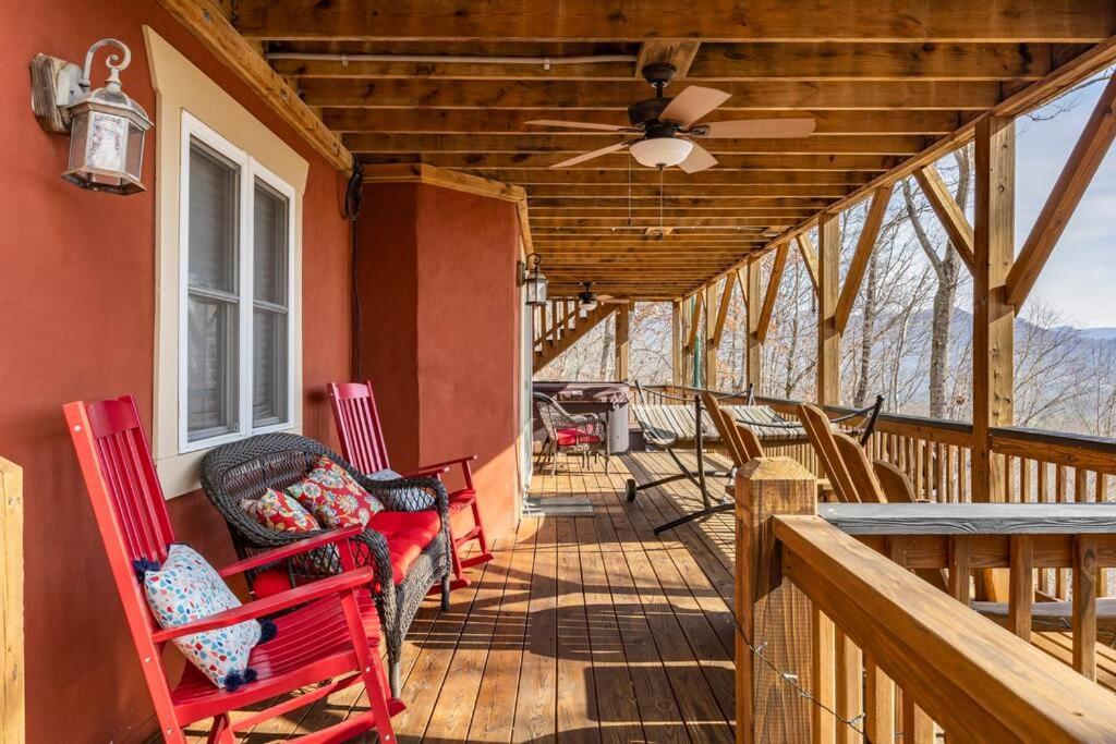 Red Rooster Family Cabin W/Hot Tub+Fire Pit+View Franklin Exterior photo