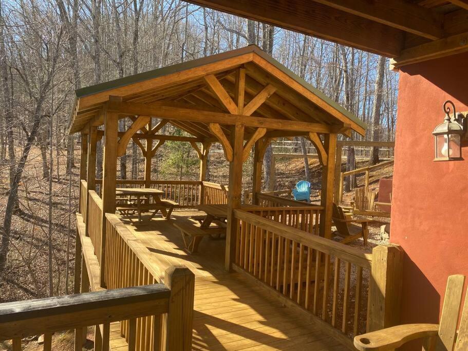 Red Rooster Family Cabin W/Hot Tub+Fire Pit+View Franklin Exterior photo