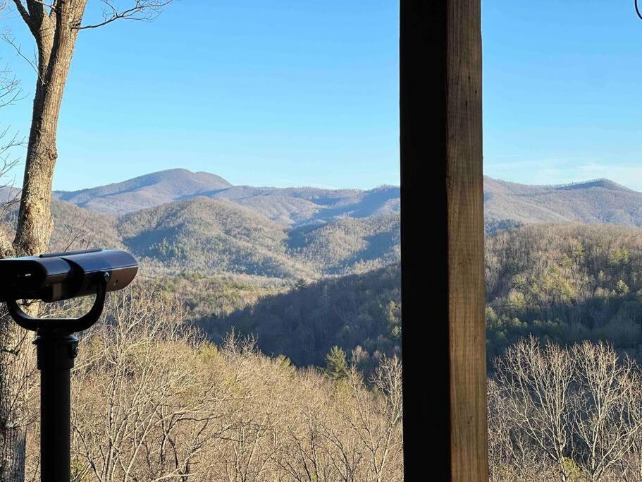 Red Rooster Family Cabin W/Hot Tub+Fire Pit+View Franklin Exterior photo